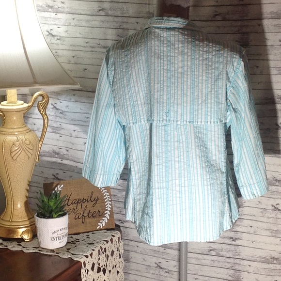 Columbia button down. Size Large. - Picture 4 of 7